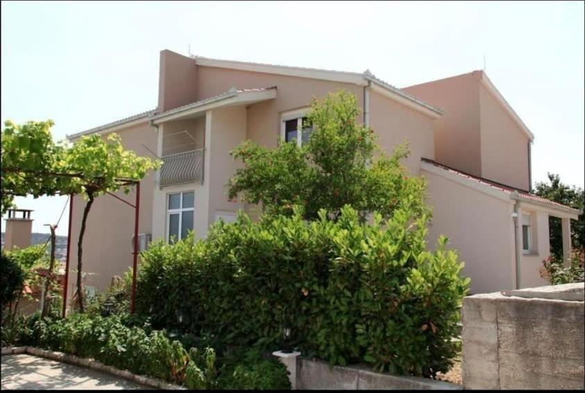 Apartmant Milan Трогир Экстерьер фото